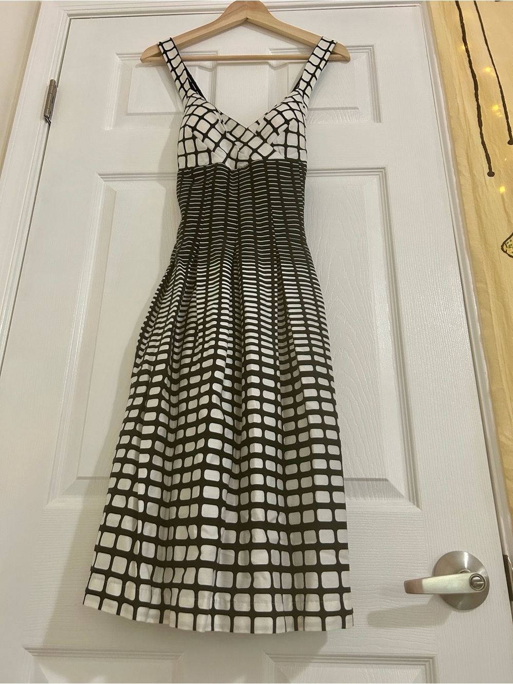 Dressbarn Black White Checkered Geometric A-Line Midi Dress Strappy Back 8